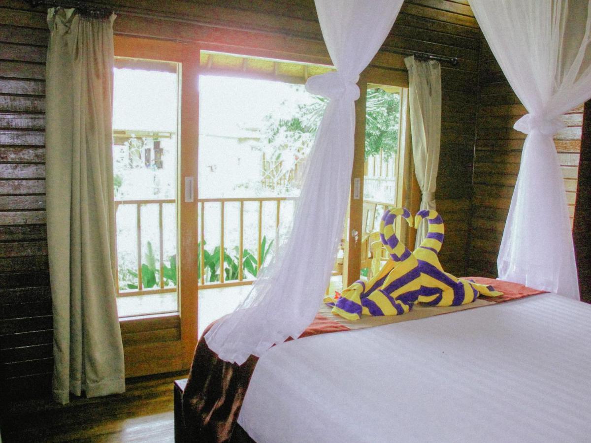 Dmas Huts Lembongan Hotel Luaran gambar