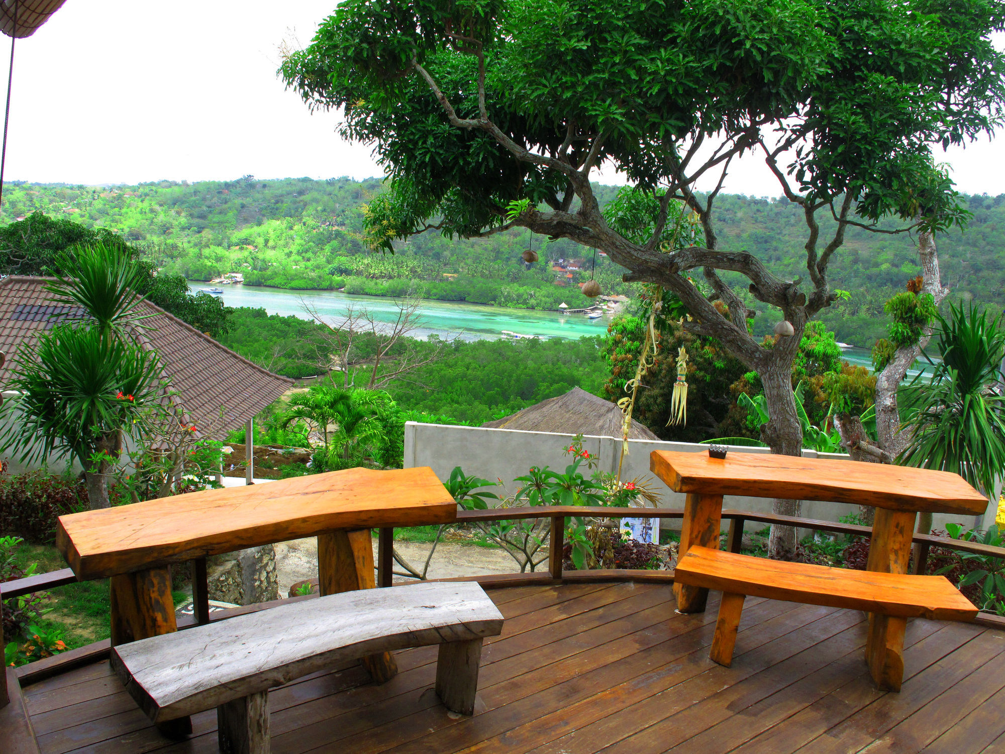 Dmas Huts Lembongan Hotel Luaran gambar